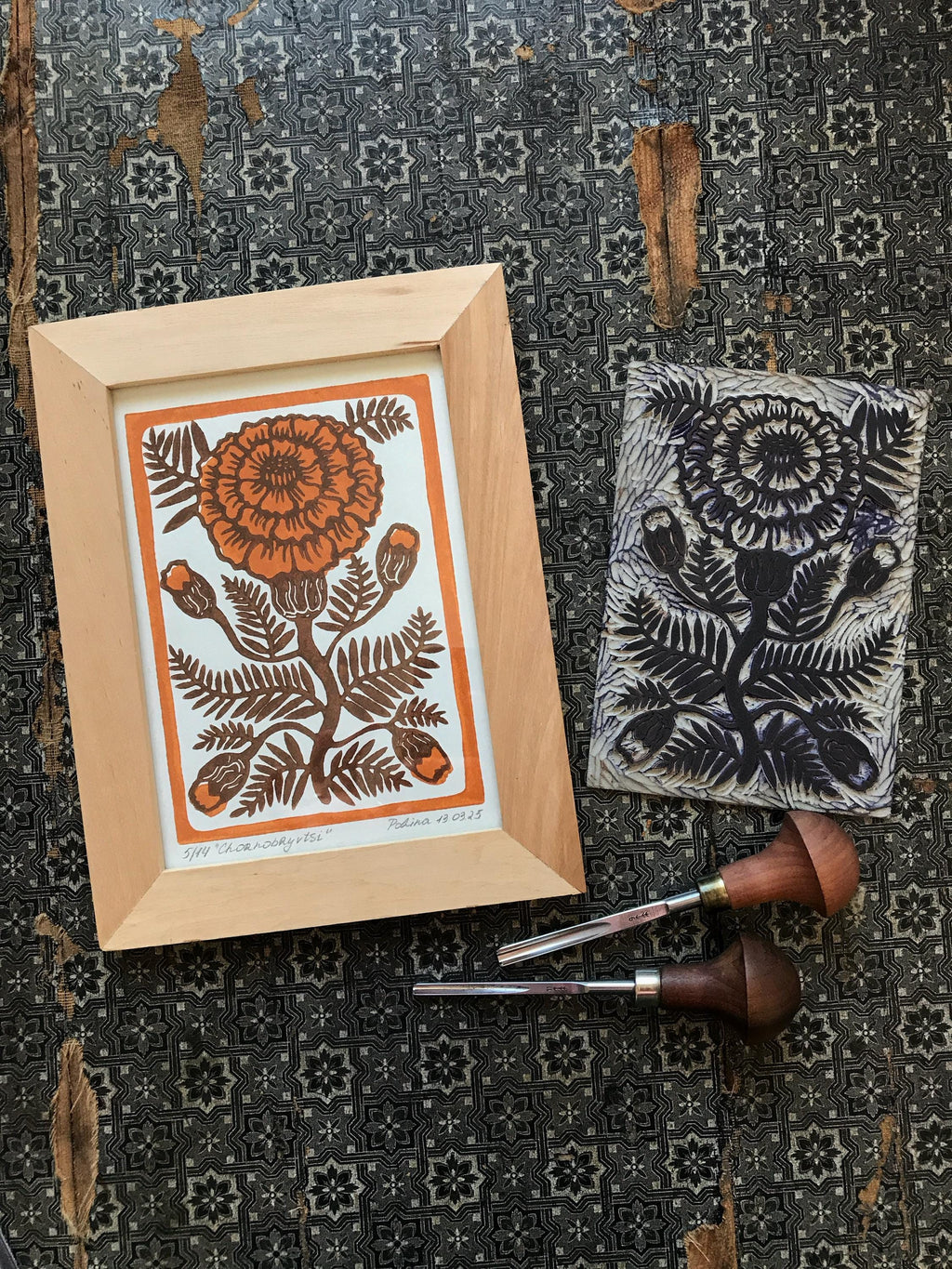 Limited edition hand-carved two-colour linocut print “Marigold Flower“ + Seeds
